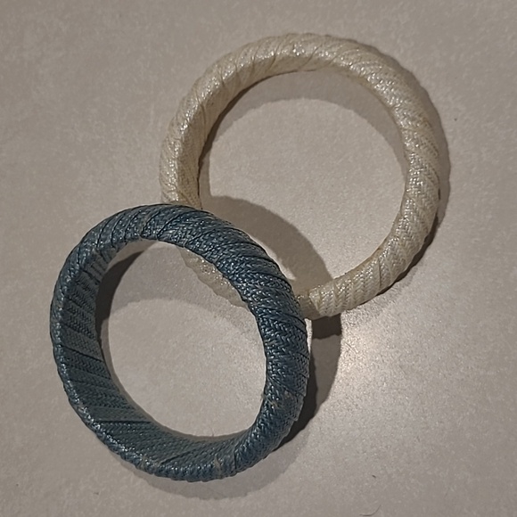 VINTAGE Wrapped Bangles - Picture 3 of 4